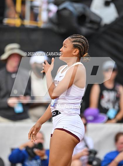 Thumbnail 3 in UIL 5A Track & Field Finals photogallery.