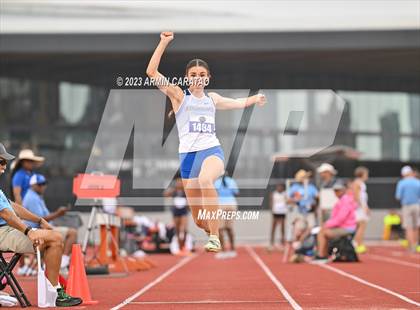 Thumbnail 3 in UIL 5A Track & Field Finals photogallery.