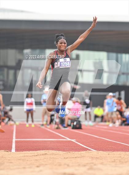 Thumbnail 1 in UIL 5A Track & Field Finals photogallery.