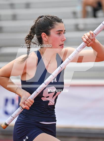 Thumbnail 1 in UIL 5A Track & Field Finals photogallery.