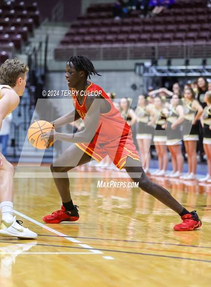 Thumbnail 1 in Judge Memorial Catholic vs. Emery (UHSAA 3A Quartertfinal) photogallery.