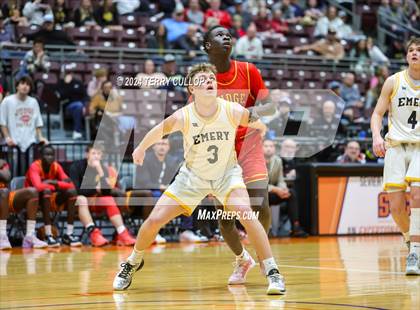 Thumbnail 3 in Judge Memorial Catholic vs. Emery (UHSAA 3A Quartertfinal) photogallery.
