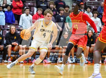Thumbnail 3 in Judge Memorial Catholic vs. Emery (UHSAA 3A Quartertfinal) photogallery.
