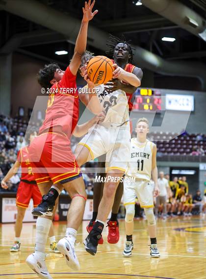 Thumbnail 3 in Judge Memorial Catholic vs. Emery (UHSAA 3A Quartertfinal) photogallery.