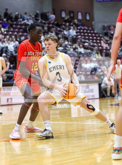 Thumbnail 2 in Judge Memorial Catholic vs. Emery (UHSAA 3A Quartertfinal) photogallery.