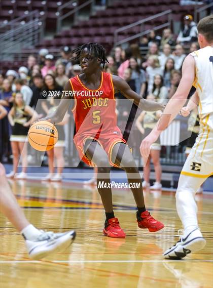 Thumbnail 3 in Judge Memorial Catholic vs. Emery (UHSAA 3A Quartertfinal) photogallery.