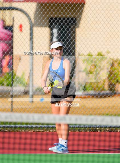 Thumbnail 2 in Cambridge @ North Branch photogallery.