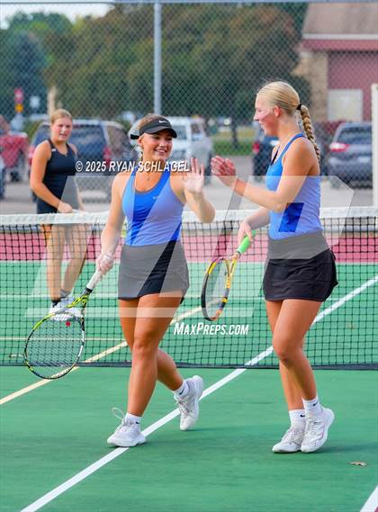 Thumbnail 2 in Cambridge @ North Branch photogallery.