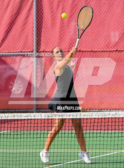 Thumbnail 1 in Cambridge @ North Branch photogallery.