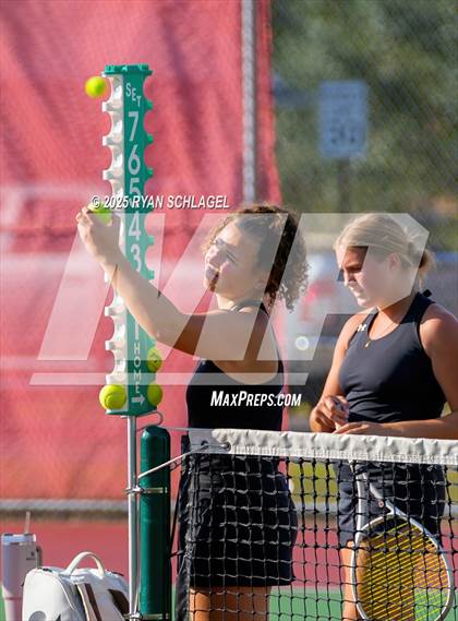 Thumbnail 1 in Cambridge @ North Branch photogallery.