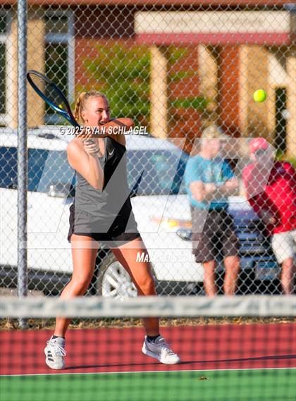 Thumbnail 1 in Cambridge @ North Branch photogallery.