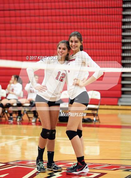 Thumbnail 1 in Grosse Pointe South @ Chippewa Valley photogallery.