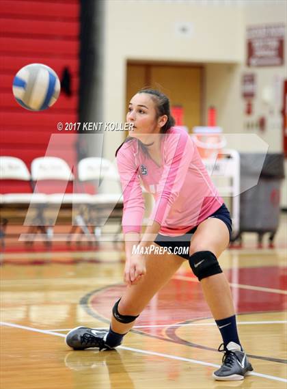 Thumbnail 3 in Grosse Pointe South @ Chippewa Valley photogallery.