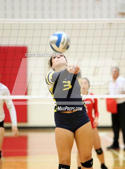 Thumbnail 1 in Grosse Pointe South @ Chippewa Valley photogallery.