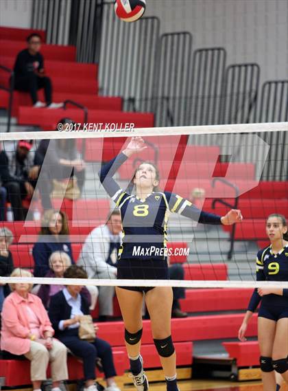 Thumbnail 3 in Grosse Pointe South @ Chippewa Valley photogallery.