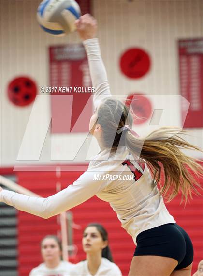 Thumbnail 3 in Grosse Pointe South @ Chippewa Valley photogallery.