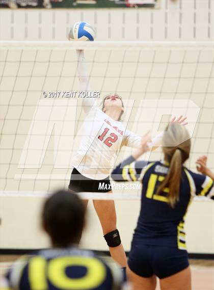Thumbnail 1 in Grosse Pointe South @ Chippewa Valley photogallery.