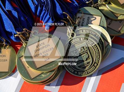 Thumbnail 1 in First Flight vs. Hickory (NCHSAA 3A Final - Awards) photogallery.