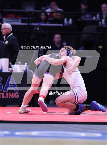 Thumbnail 2 in CHSAA State Championship - 4A Finals photogallery.