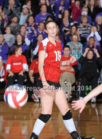 Thumbnail 3 in Grantsburg vs. Washburn (WIAA Sectional Semi-Finals) photogallery.