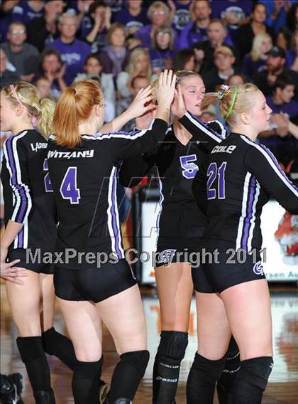 Thumbnail 1 in Grantsburg vs. Washburn (WIAA Sectional Semi-Finals) photogallery.