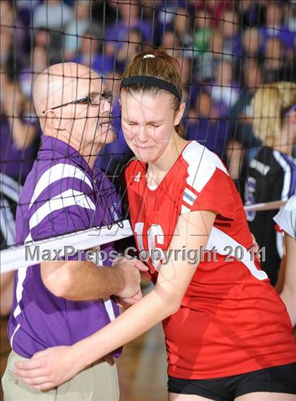 Thumbnail 1 in Grantsburg vs. Washburn (WIAA Sectional Semi-Finals) photogallery.