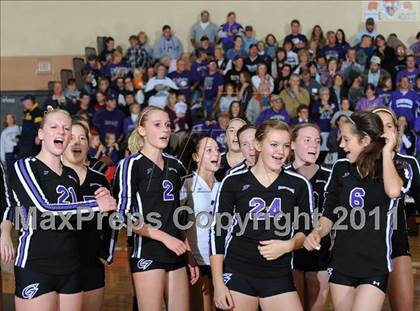 Thumbnail 2 in Grantsburg vs. Washburn (WIAA Sectional Semi-Finals) photogallery.