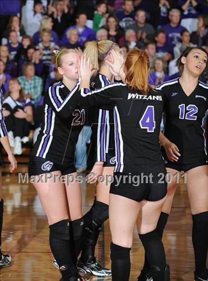 Thumbnail 2 in Grantsburg vs. Washburn (WIAA Sectional Semi-Finals) photogallery.