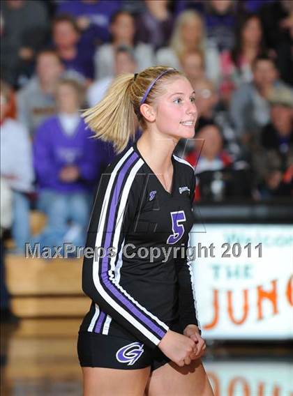 Thumbnail 3 in Grantsburg vs. Washburn (WIAA Sectional Semi-Finals) photogallery.