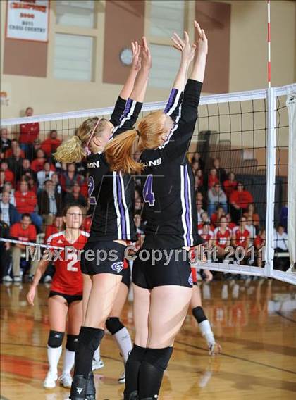 Thumbnail 1 in Grantsburg vs. Washburn (WIAA Sectional Semi-Finals) photogallery.