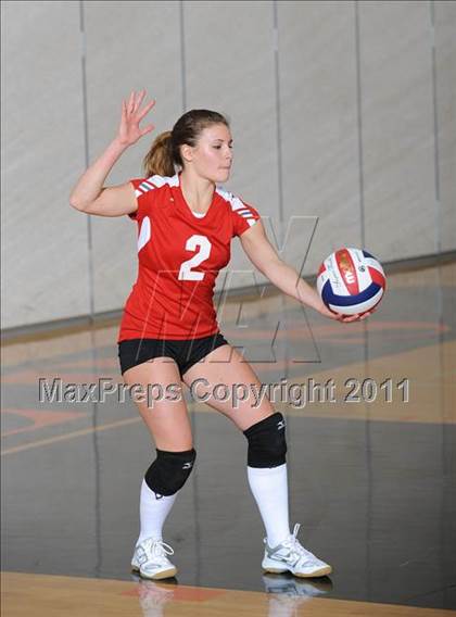 Thumbnail 2 in Grantsburg vs. Washburn (WIAA Sectional Semi-Finals) photogallery.