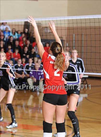Thumbnail 2 in Grantsburg vs. Washburn (WIAA Sectional Semi-Finals) photogallery.