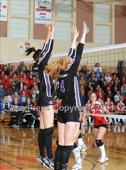 Thumbnail 3 in Grantsburg vs. Washburn (WIAA Sectional Semi-Finals) photogallery.