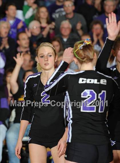 Thumbnail 3 in Grantsburg vs. Washburn (WIAA Sectional Semi-Finals) photogallery.
