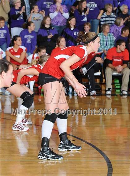 Thumbnail 3 in Grantsburg vs. Washburn (WIAA Sectional Semi-Finals) photogallery.