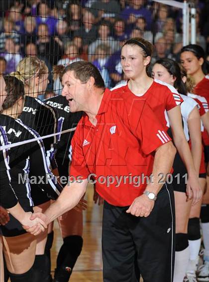 Thumbnail 2 in Grantsburg vs. Washburn (WIAA Sectional Semi-Finals) photogallery.