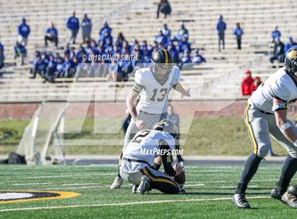 Thumbnail 2 in Cassville vs. Odessa (MSHSAA Class 3 Championship) photogallery.