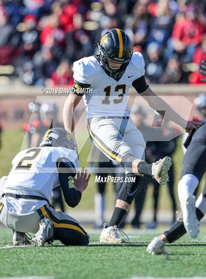 Thumbnail 1 in Cassville vs. Odessa (MSHSAA Class 3 Championship) photogallery.