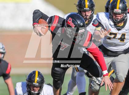 Thumbnail 2 in Cassville vs. Odessa (MSHSAA Class 3 Championship) photogallery.