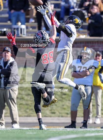 Thumbnail 3 in Cassville vs. Odessa (MSHSAA Class 3 Championship) photogallery.