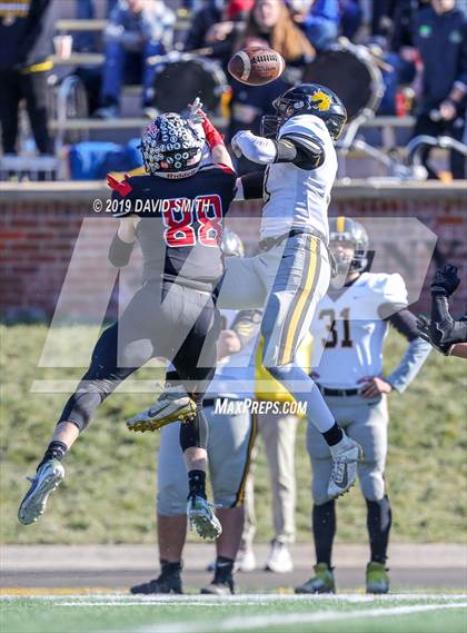 Thumbnail 3 in Cassville vs. Odessa (MSHSAA Class 3 Championship) photogallery.