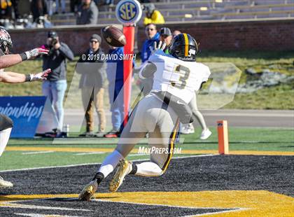 Thumbnail 1 in Cassville vs. Odessa (MSHSAA Class 3 Championship) photogallery.