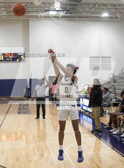 Thumbnail 3 in Freeman vs. Morton Ranch (A Teams) photogallery.
