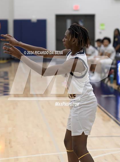 Thumbnail 3 in Freeman vs. Morton Ranch (A Teams) photogallery.