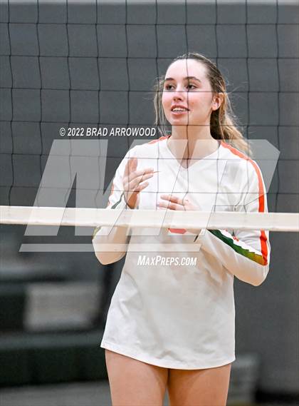 Thumbnail 1 in St. Stephens @ East Lincoln (NCHSAA 3A First Round State Tournament) photogallery.