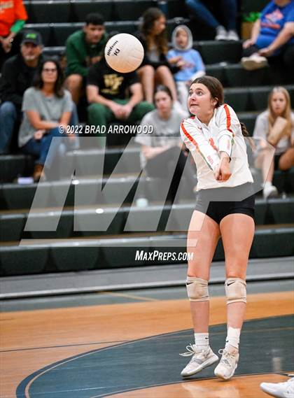 Thumbnail 3 in St. Stephens @ East Lincoln (NCHSAA 3A First Round State Tournament) photogallery.