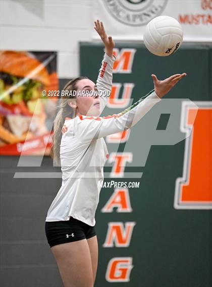 Thumbnail 2 in St. Stephens @ East Lincoln (NCHSAA 3A First Round State Tournament) photogallery.
