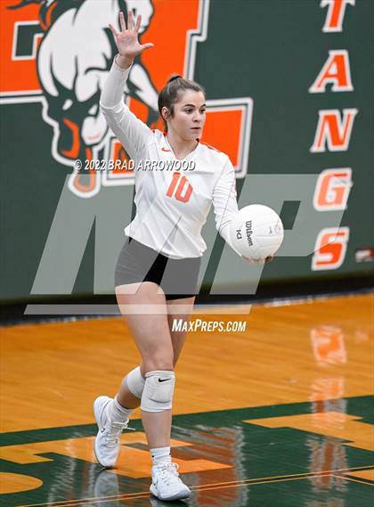 Thumbnail 2 in St. Stephens @ East Lincoln (NCHSAA 3A First Round State Tournament) photogallery.