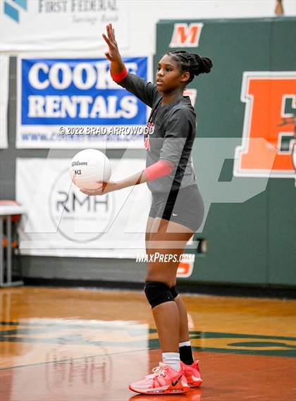 Thumbnail 2 in St. Stephens @ East Lincoln (NCHSAA 3A First Round State Tournament) photogallery.