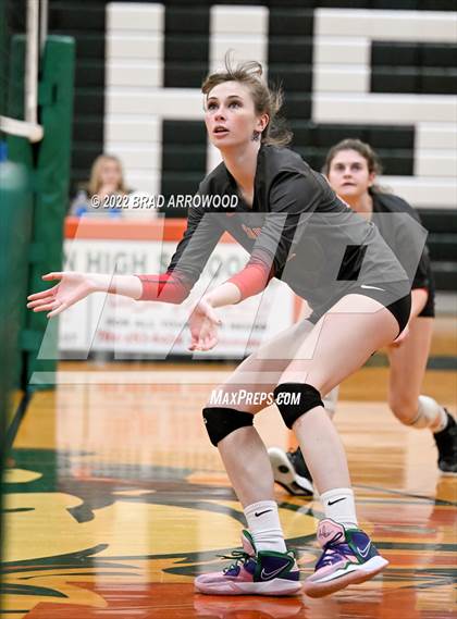 Thumbnail 2 in St. Stephens @ East Lincoln (NCHSAA 3A First Round State Tournament) photogallery.